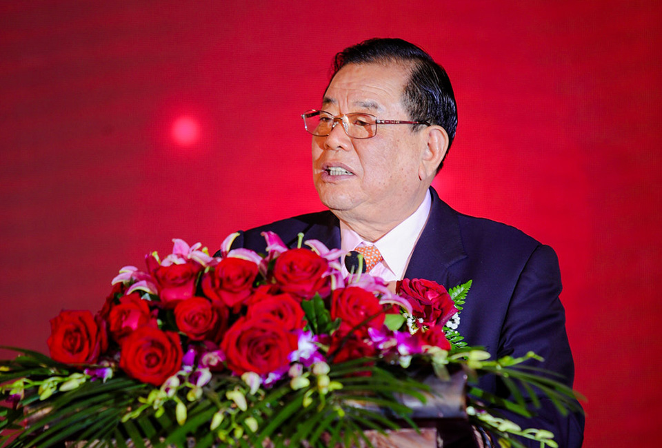 德業(yè)人將用心堅(jiān)守使命,<br>為實(shí)現(xiàn)夢(mèng)想不懼櫛風(fēng)沐雨、砥礪前行。